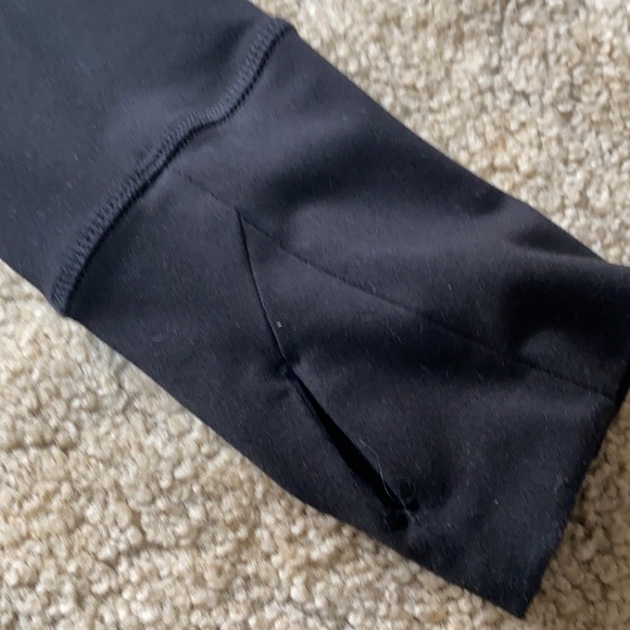 Women’s Old Navy Active Maternity jacket Large - Picture 3 of 7